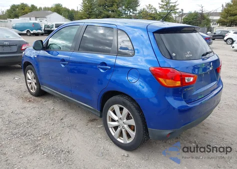 2015 Mitsubishi Outlander Sport Es z USA, uszkodzony, nr VIN 4A4AR3AU1FE001076